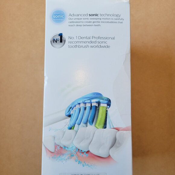 Philips Sonicare DiamondClean 9300 Electric Toothbrush - Picture 2 of 6